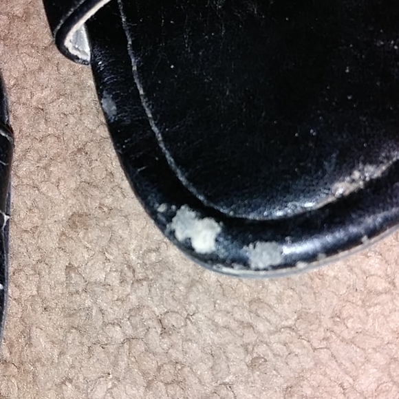 Sandals - Picture 2 of 2